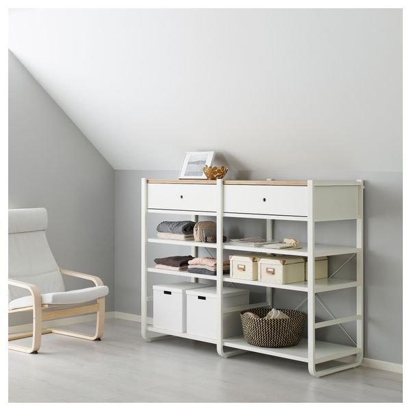 IKEA, вид спереди